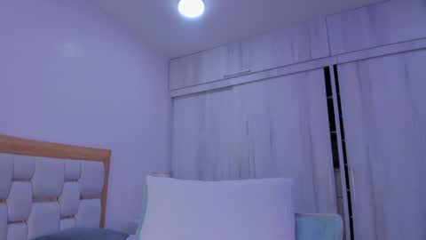 Paola  online show from January 2025 07:29:01 PM