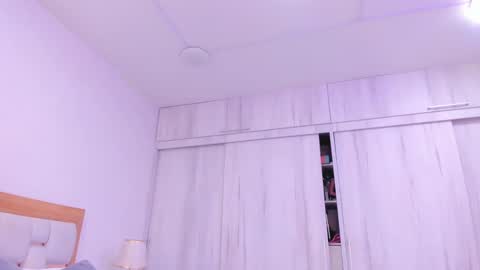 Paola  online show from March 2025 06:54:02 PM