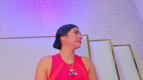 Paola  online show from June 2026 11:35:02 AM