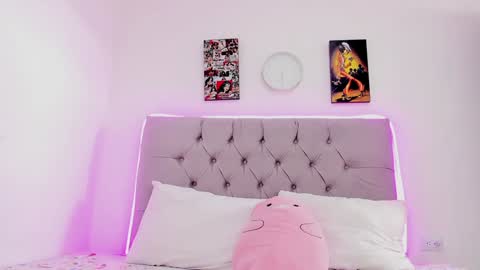 Snapshot of paolabigboobs_ chatting on December 2024 06:49:01 PM paola online show from December 2024 06:49:01 PM