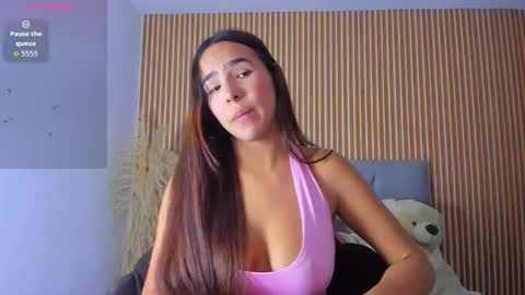 paola online show from May 2026 03:15:01 AM