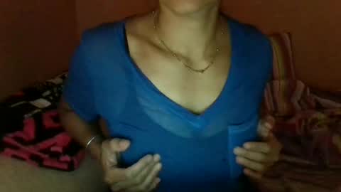 paolamz10 online show from November 2025 04:23:01 AM