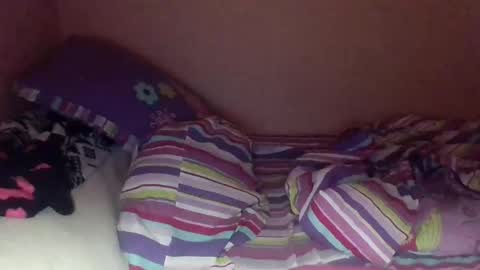 paolamz10 online show from December 2025 05:17:02 AM