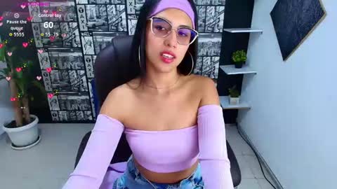 Snapshot of paolaturner chatting on September 2025 01:25:02 PM Paola Turner online show from September 2025 01:25:02 PM