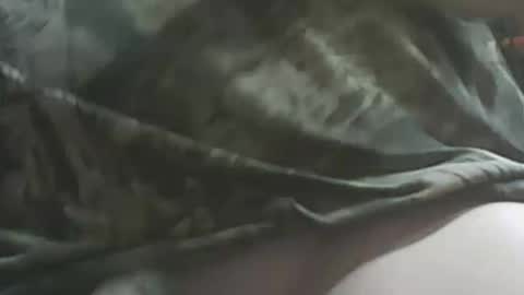 papajb70 online show from October 2025 11:38:01 PM