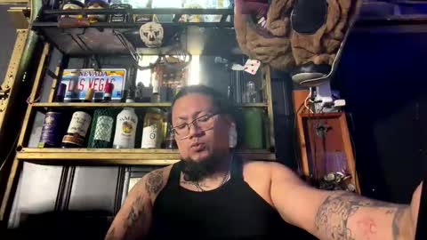 papi_krizz online show from March 2026 06:13:01 PM