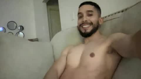 Snapshot of papicubano_guapo23cm chatting on January 2025 06:13:02 AM papicubano_guapo23cm online show from January 2025 06:13:02 AM