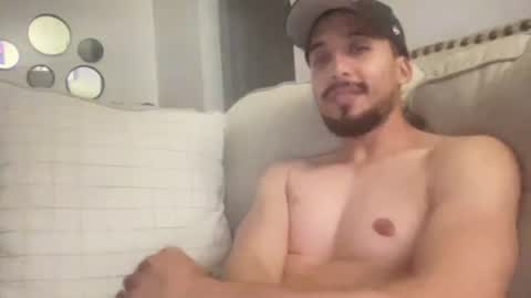 Snapshot of papicubano_guapo23cm chatting on June 2026 06:34:01 AM papicubano_guapo23cm online show from June 2026 06:34:01 AM