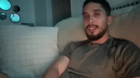 Snapshot of papicubano_guapo23cm chatting on July 2026 06:04:02 AM papicubano_guapo23cm online show from July 2026 06:04:02 AM