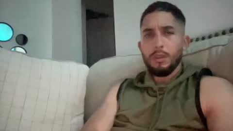Snapshot of papicubano_guapo23cm chatting on July 2026 08:54:01 AM papicubano_guapo23cm online show from July 2026 08:54:01 AM