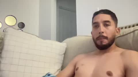 Snapshot of papicubano_guapo23cm chatting on July 2026 12:14:02 PM papicubano_guapo23cm online show from July 2026 12:14:02 PM