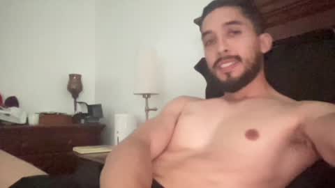 Snapshot of papicubano_guapo23cm chatting on July 2026 03:43:02 PM papicubano_guapo23cm online show from July 2026 03:43:02 PM