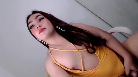 Snapshot of papigoddesslover chatting on January 2025 06:03:02 AM Fina Dwarf online show from January 2025 06:03:02 AM