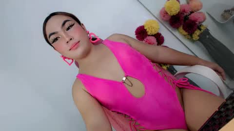 Snapshot of papigoddesslover chatting on March 2025 02:01:02 AM Fina Dwarf online show from March 2025 02:01:02 AM