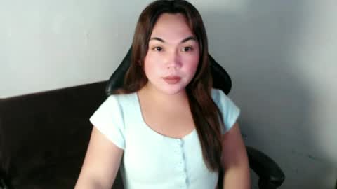 Fina Dwarf online show from June 2026 04:17:01 AM