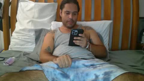 PapiiPR185 online show from May 2026 08:47:02 PM