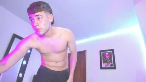 Snapshot of papinoha chatting on October 2025 02:45:02 AM Noha online show from October 2025 02:45:02 AM