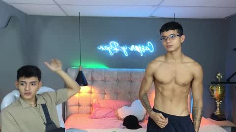 Snapshot of paradise_boy_s chatting on December 2024 12:12:02 AM Ryan And Casper online show from December 2024 12:12:02 AM
