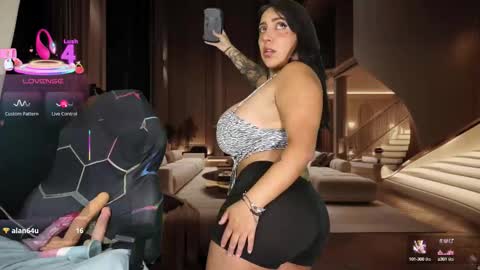 Snapshot of paradise_city__ chatting on September 2025 04:44:01 AM DAILYNPC OF online show from September 2025 04:44:01 AM