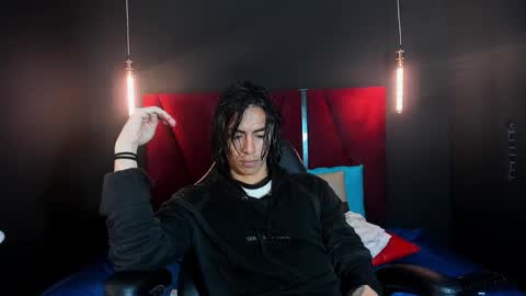 Snapshot of paranoidtemptaion_ chatting on February 2025 12:33:01 PM paranoidtemptaion_ online show from February 2025 12:33:01 PM