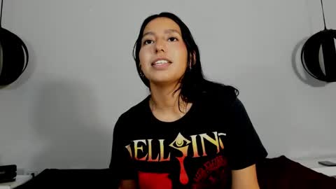 Snapshot of paranoidtemptaion_ chatting on February 2025 03:42:02 AM paranoidtemptaion_ online show from February 2025 03:42:02 AM