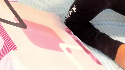 Snapshot of paranoidtemptaion_ chatting on September 2025 10:37:02 AM paranoidtemptaion_ online show from September 2025 10:37:02 AM