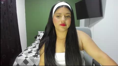 Snapshot of pareja_curiosa19 chatting on June 2026 12:32:01 AM pareja_curiosa19 online show from June 2026 12:32:01 AM