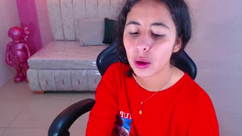 Snapshot of paris_1sub chatting on September 2025 12:51:01 PM Paris 1sub online show from September 2025 12:51:01 PM