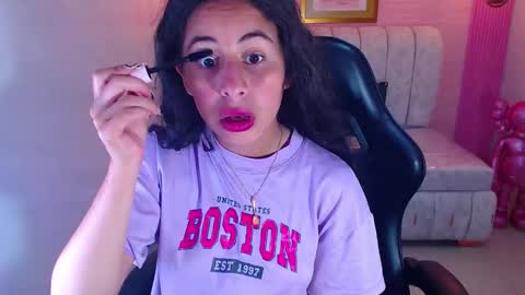 Snapshot of paris_1sub chatting on September 2025 12:52:02 PM Paris 1sub online show from September 2025 12:52:02 PM