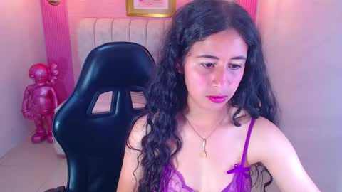 Snapshot of paris_1sub chatting on October 2025 01:08:02 PM Paris 1sub online show from October 2025 01:08:02 PM