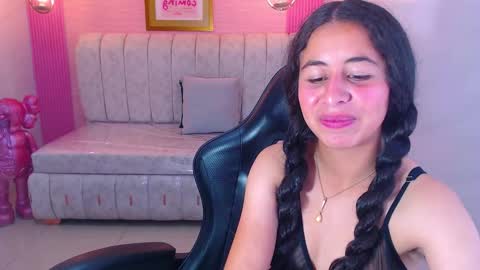 Snapshot of paris_1sub chatting on October 2025 01:12:02 PM Paris 1sub online show from October 2025 01:12:02 PM