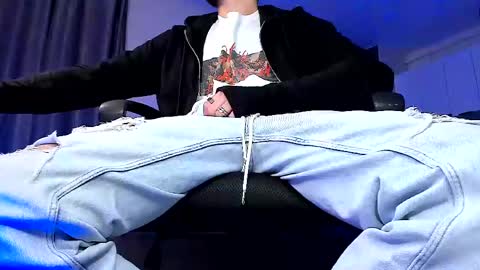 Paris online show from May 2026 12:04:01 AM