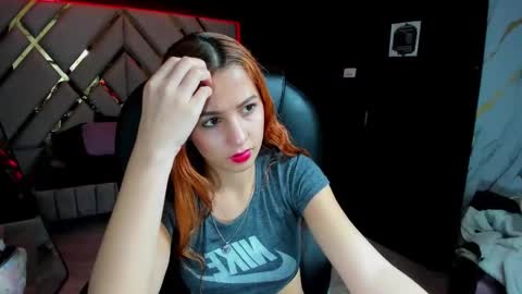 paris petit online show from April 2026 08:55:01 PM
