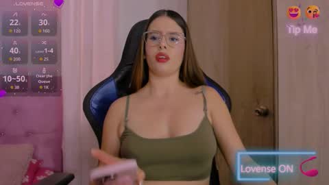 Paris online show from March 2026 06:48:02 PM