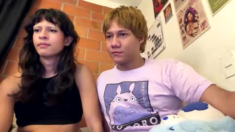 Snapshot of parisstone2 chatting on December 2025 08:23:01 AM connie online show from December 2025 08:23:01 AM