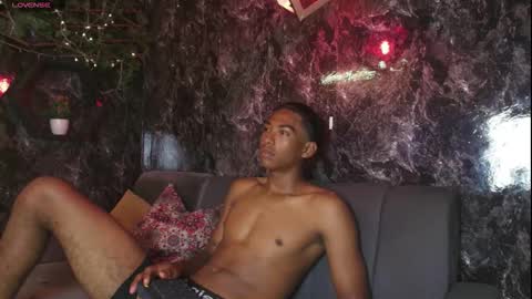 PARZIVAL online show from March 2026 07:54:01 PM