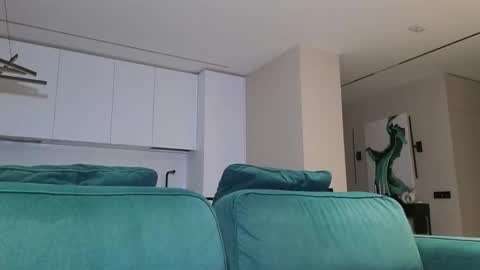 Pashka online show from September 2025 06:37:02 AM