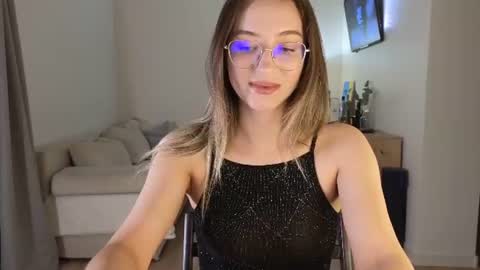 Anna online show from June 2026 07:06:02 PM