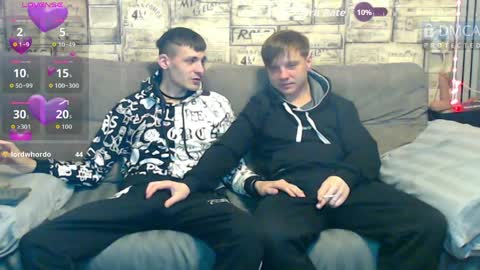 Max tall dark-haired guy with tattoos and Phil blond-haired online show from April 2026 01:03:01 AM