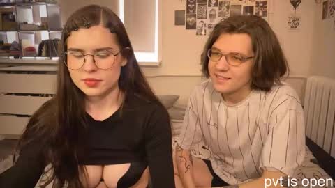 Zoe online show from March 2026 10:37:02 AM