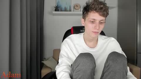 Alan online show from October 2025 07:00:01 PM