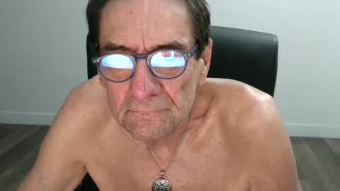 Bob online show from October 2025 02:43:02 AM