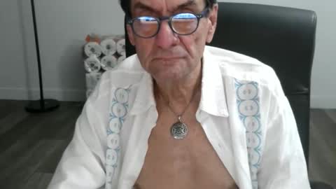 Bob online show from December 2025 02:27:01 AM