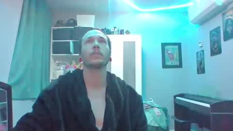 pat0666 online show from September 2025 01:04:01 PM