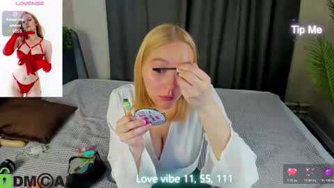 Snapshot of patr1cia_hart chatting on November 2025 12:45:02 AM patr1cia_hart online show from November 2025 12:45:02 AM