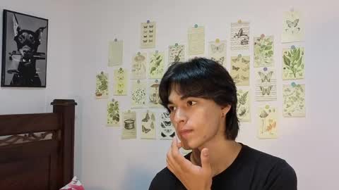 Snapshot of patri_ck_villa chatting on April 2026 10:43:01 PM patri_ck_villa online show from April 2026 10:43:01 PM