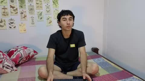 Snapshot of patri_ck_villa chatting on April 2026 04:32:02 PM patri_ck_villa online show from April 2026 04:32:02 PM