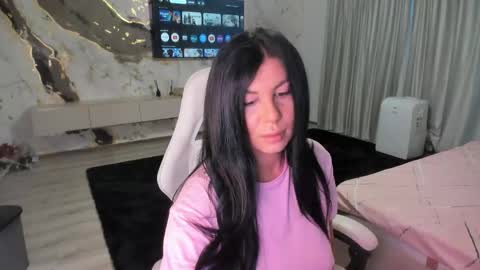 Snapshot of patriciakeys chatting on June 2026 02:23:02 AM Patricia online show from June 2026 02:23:02 AM
