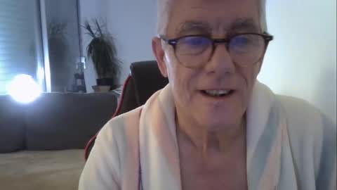 Snapshot of patrick5275 chatting on April 2026 05:10:01 AM patrick5275 online show from April 2026 05:10:01 AM