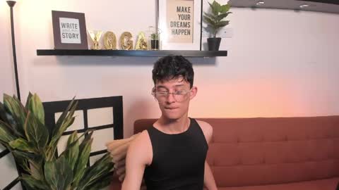 Snapshot of patrick_howland_ chatting on June 2026 03:43:02 AM Patrick online show from June 2026 03:43:02 AM